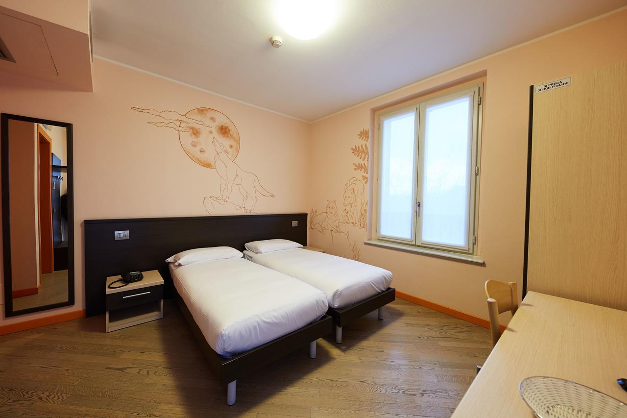 Cornelle Hotel Valbrembo Екстер'єр фото