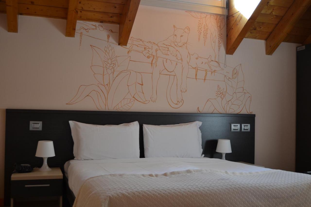 Cornelle Hotel Valbrembo Екстер'єр фото